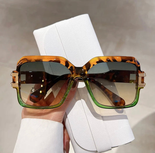 The Sam Sunnies - Suite Ta Bu by Akidah